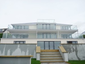 Multi-level-Balconies 