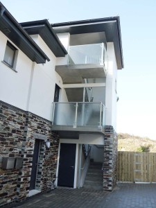 Rock-Inn-Balconies-1 