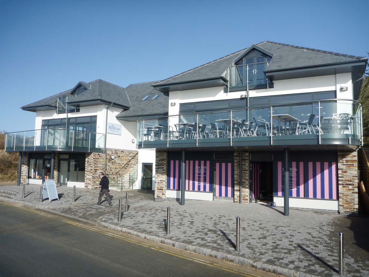 Rock Inn Balcony 