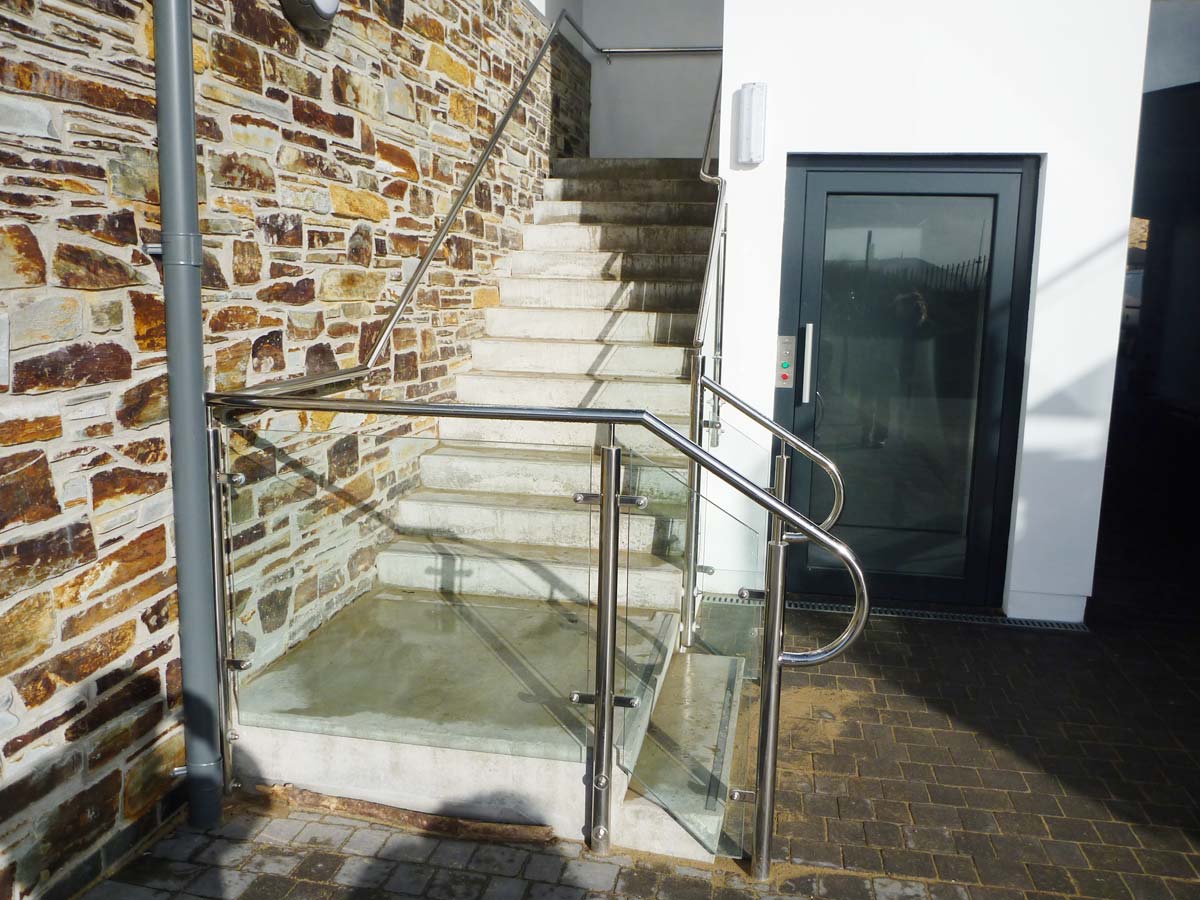 Rock Inn Staircase Handrail 
