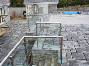 Glass Bulustrade 4         
